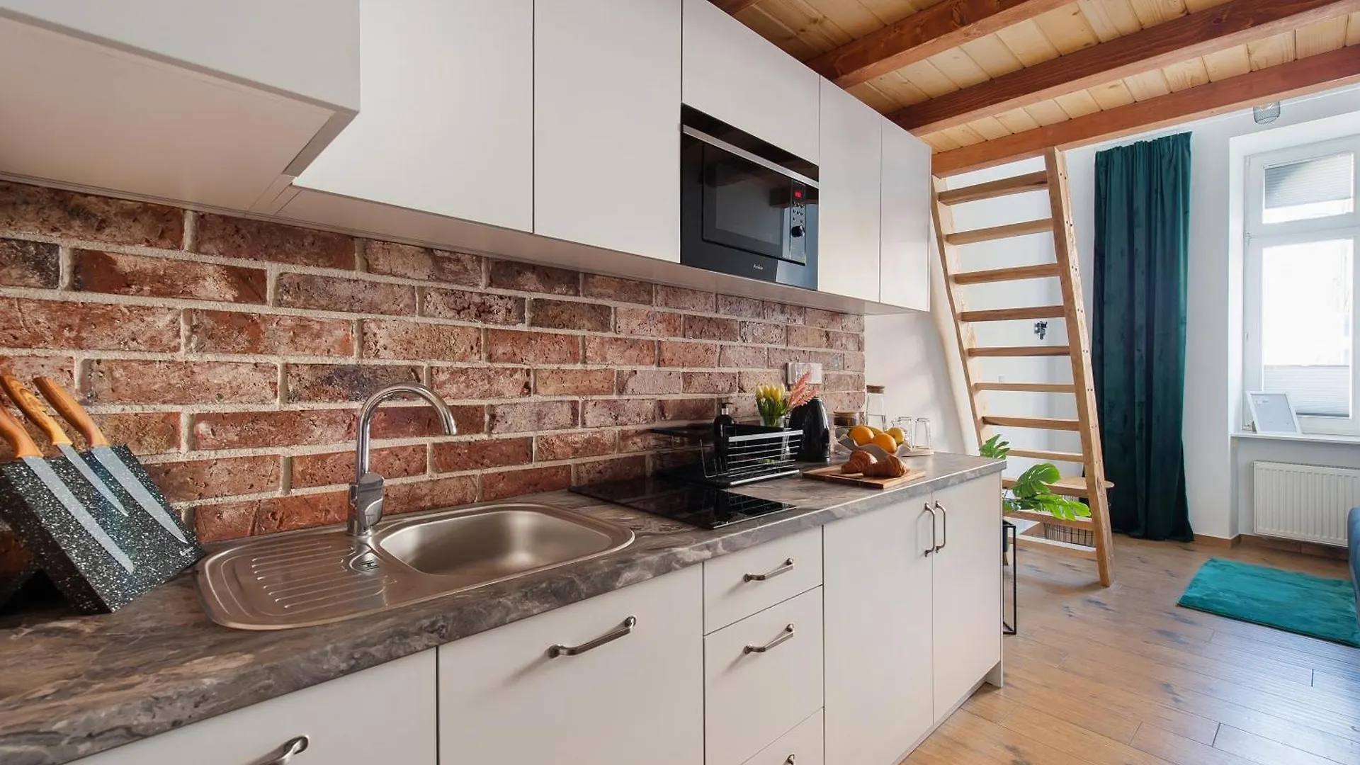 Apartamenty Przy Kladce- Kazimierz Old Town Kraków Polska