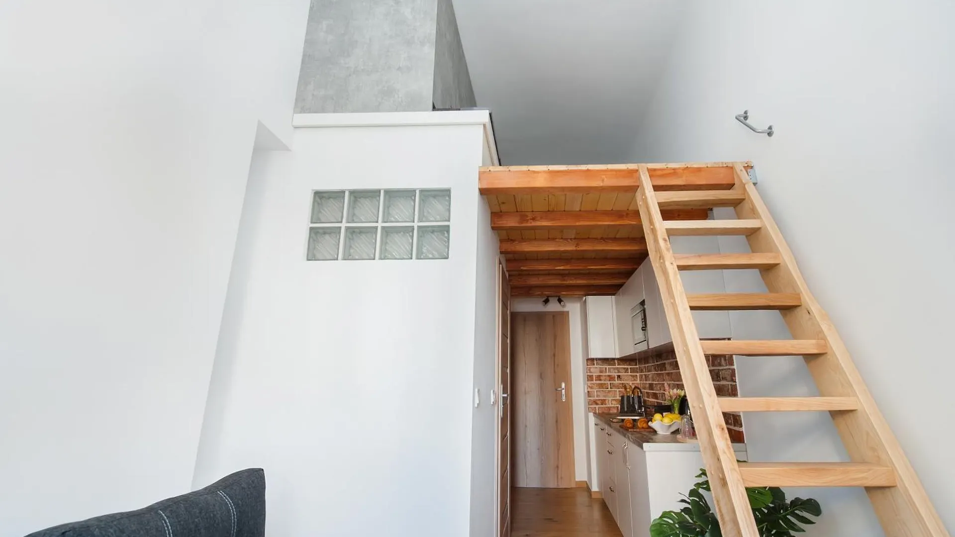 Apartamenty Przy Kladce- Kazimierz Old Town Kraków Polska
