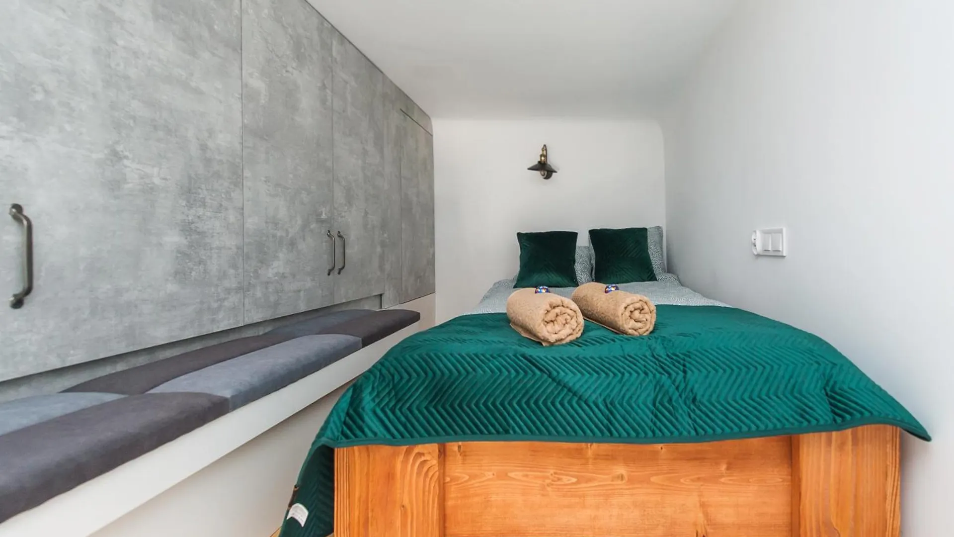 Apartamenty Przy Kladce- Kazimierz Old Town Krakow Poland