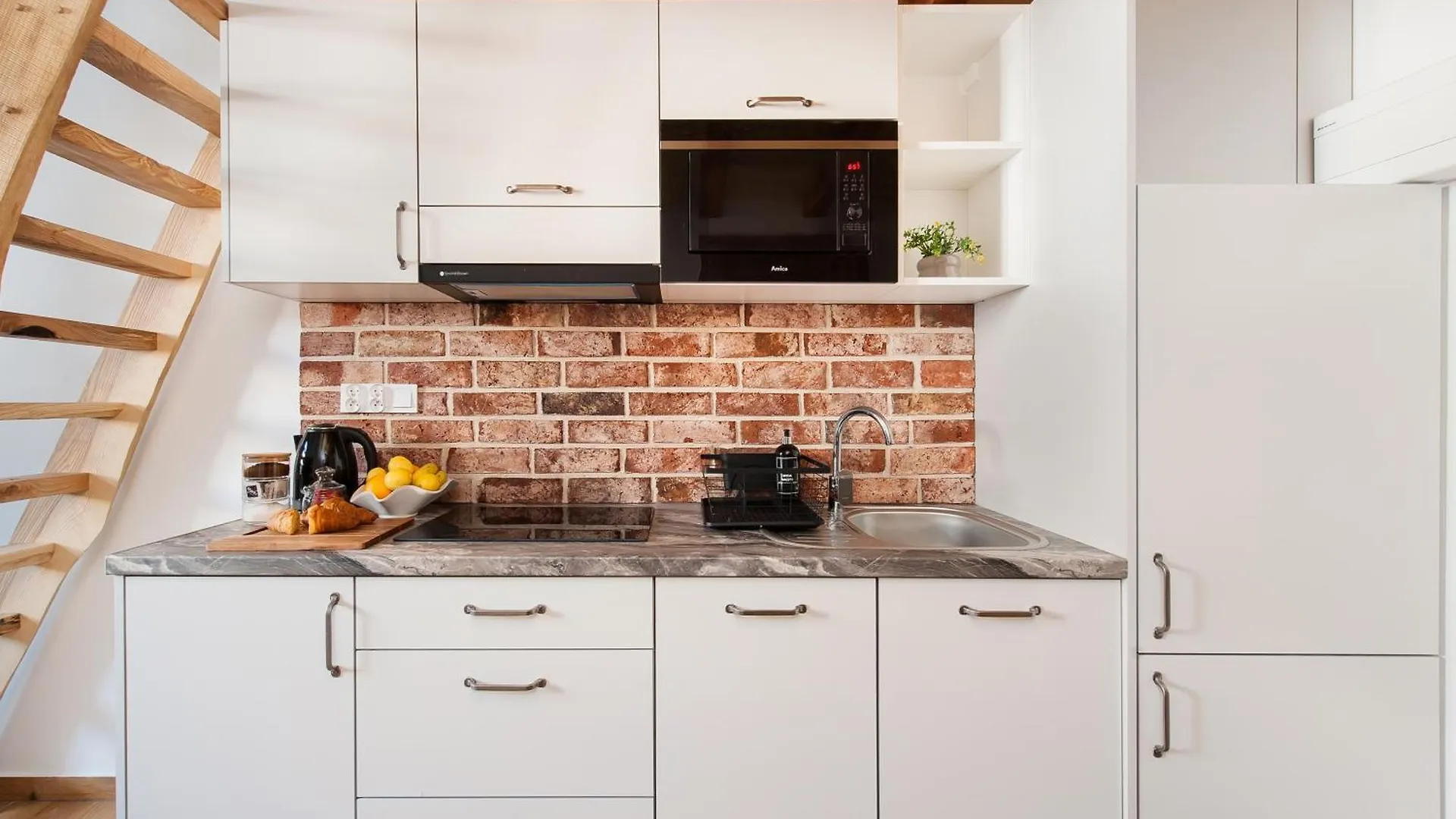 Apartamenty Przy Kladce- Kazimierz Old Town Kraków 0*,