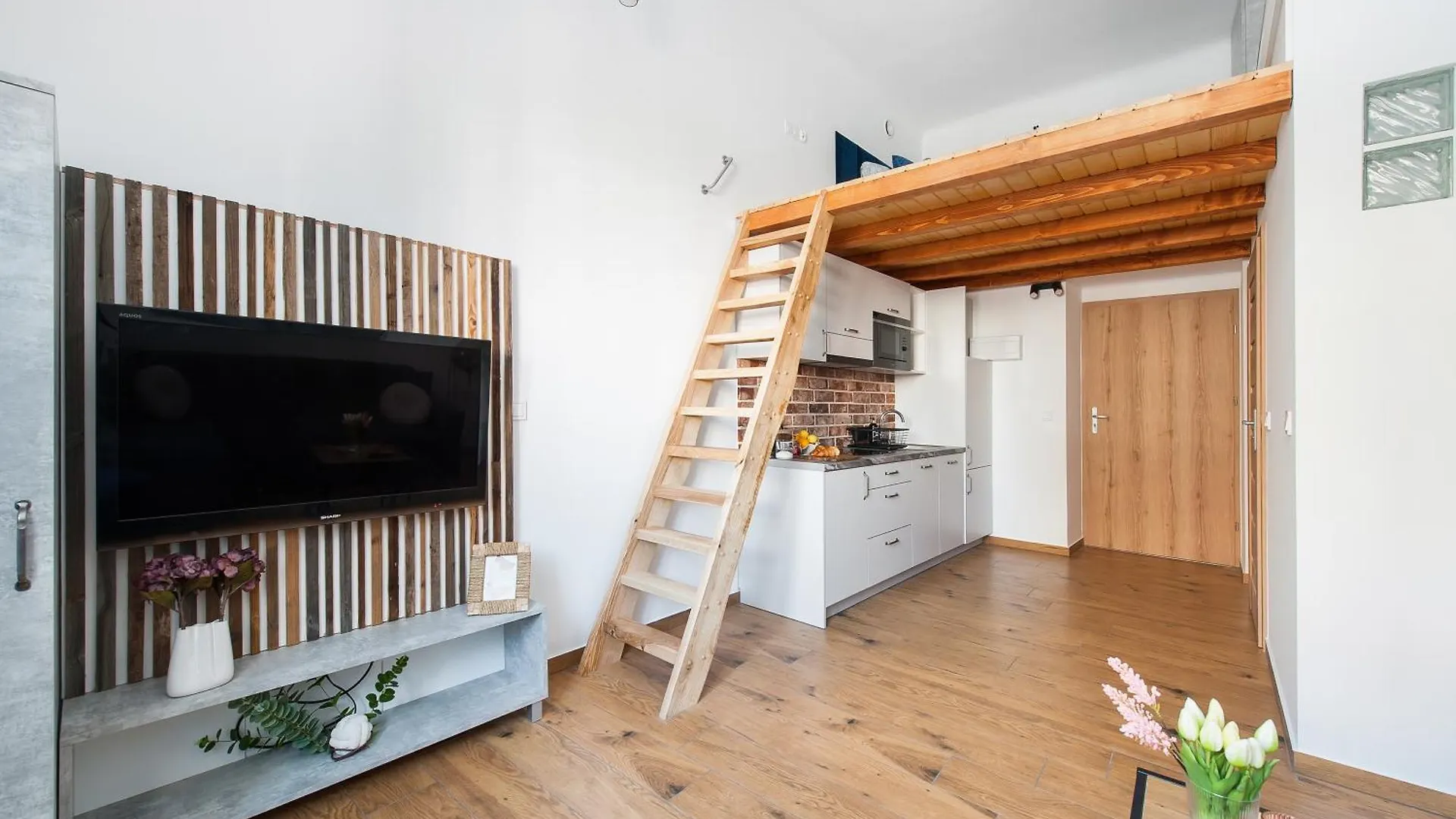Apartamenty Przy Kladce- Kazimierz Old Town Kraków