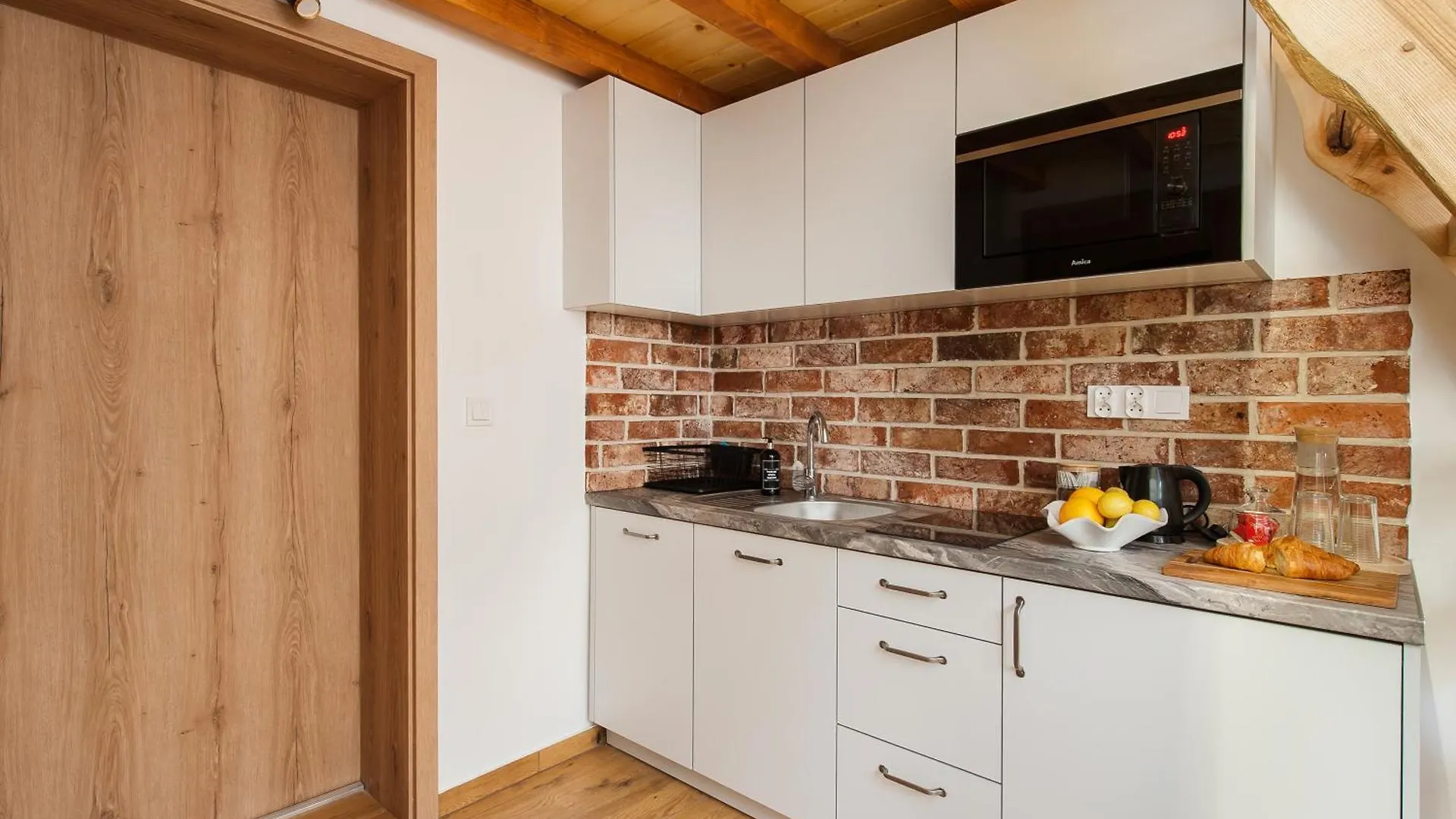 Apartamenty Przy Kladce- Kazimierz Old Town Kraków
